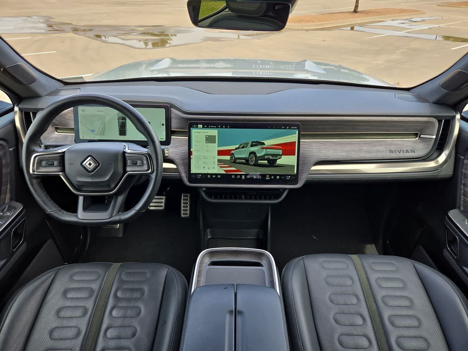 Used 2022 Rivian R1T Adventure AWD/4WD image 13