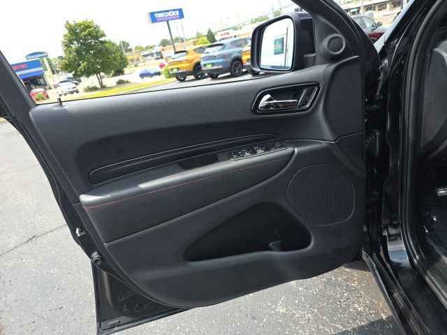 Used 2024 Dodge Durango GT AWD/4WD image 11