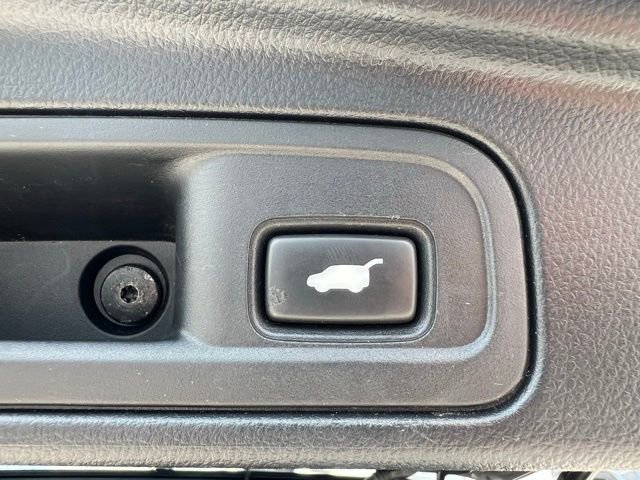 Used 2020 Honda Pilot Touring image 24