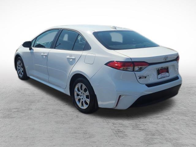 Certified 2025 Toyota Corolla LE image 5