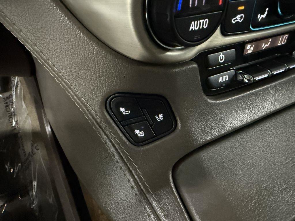 Used 2019 GMC Yukon XL Denali w/ Denali Ultimate Package image 26