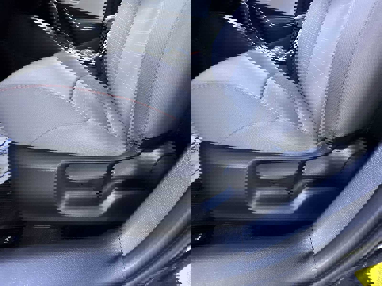 Used 2025 Toyota Corolla FX image 13