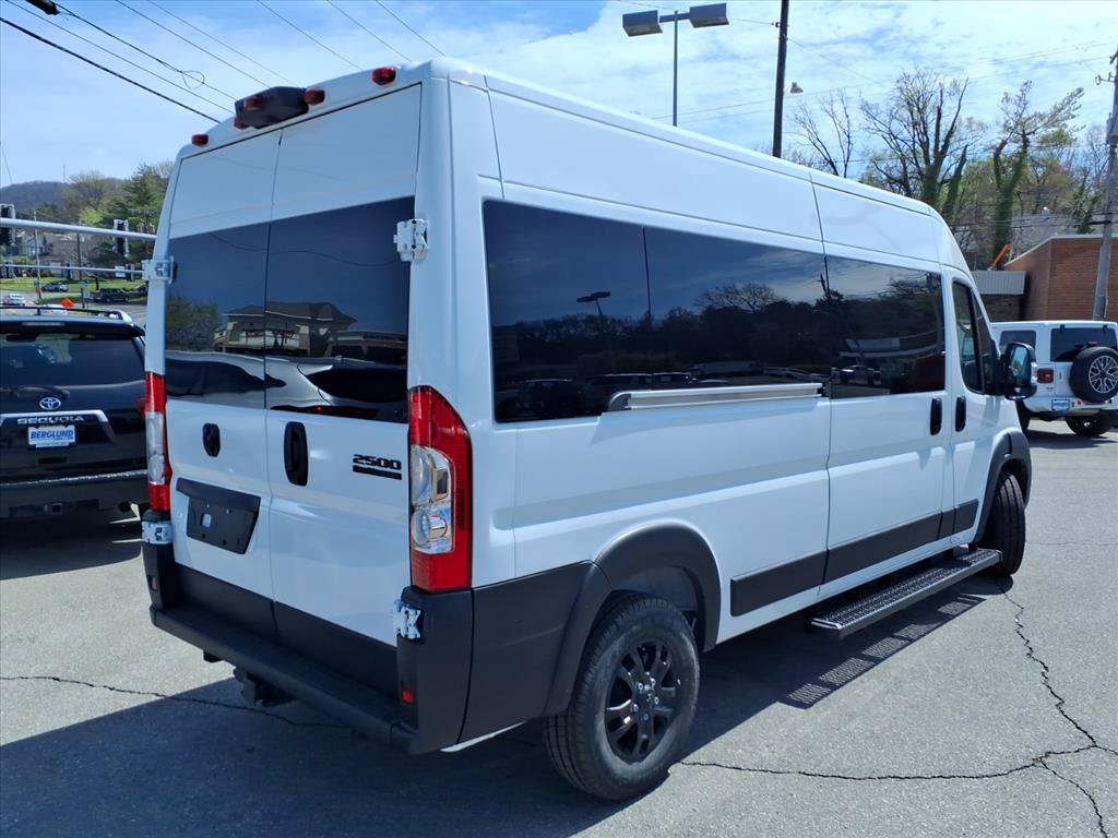 New 2026 RAM ProMaster 2500 w/ Quick Order Package 22H SLT+ FWD image 4