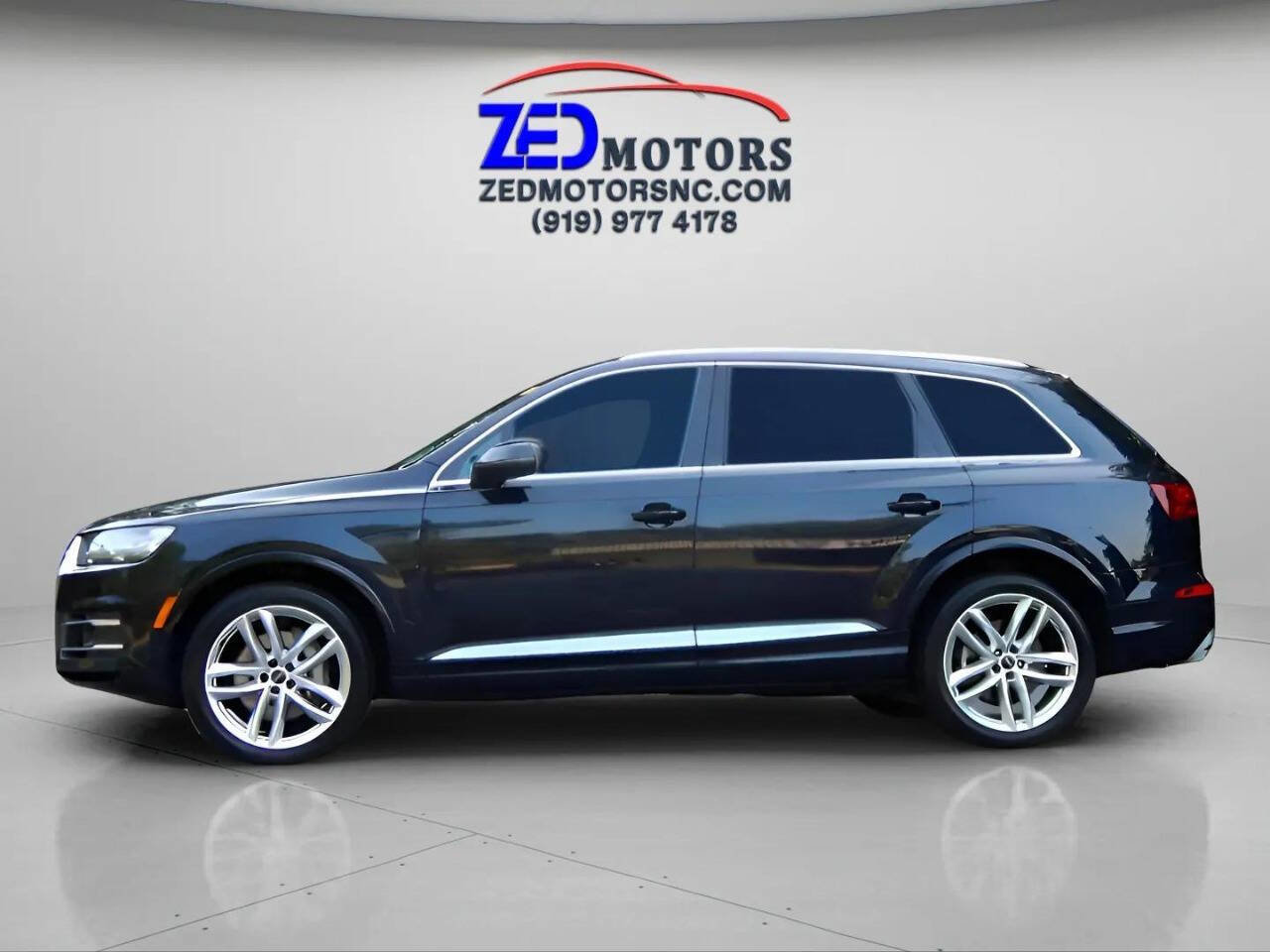 Used 2017 Audi Q7 3.0T Prestige image 8