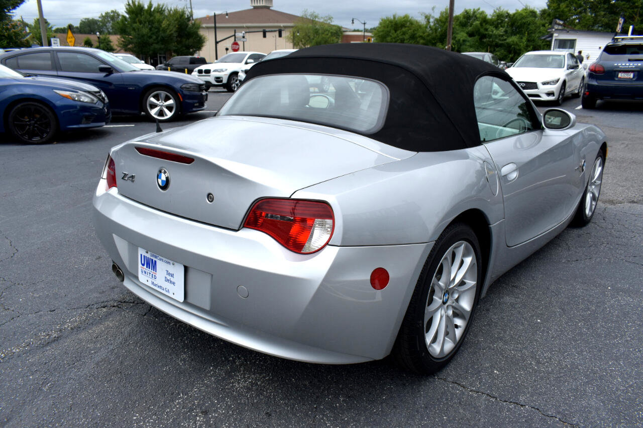 Used 2006 BMW Z4 3.0i image 8