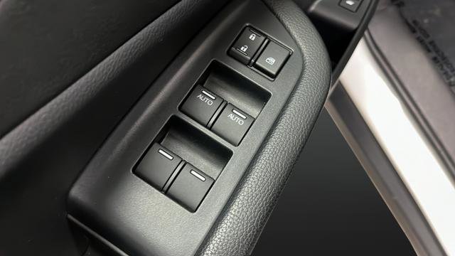 Used 2020 Honda Pilot Touring image 22