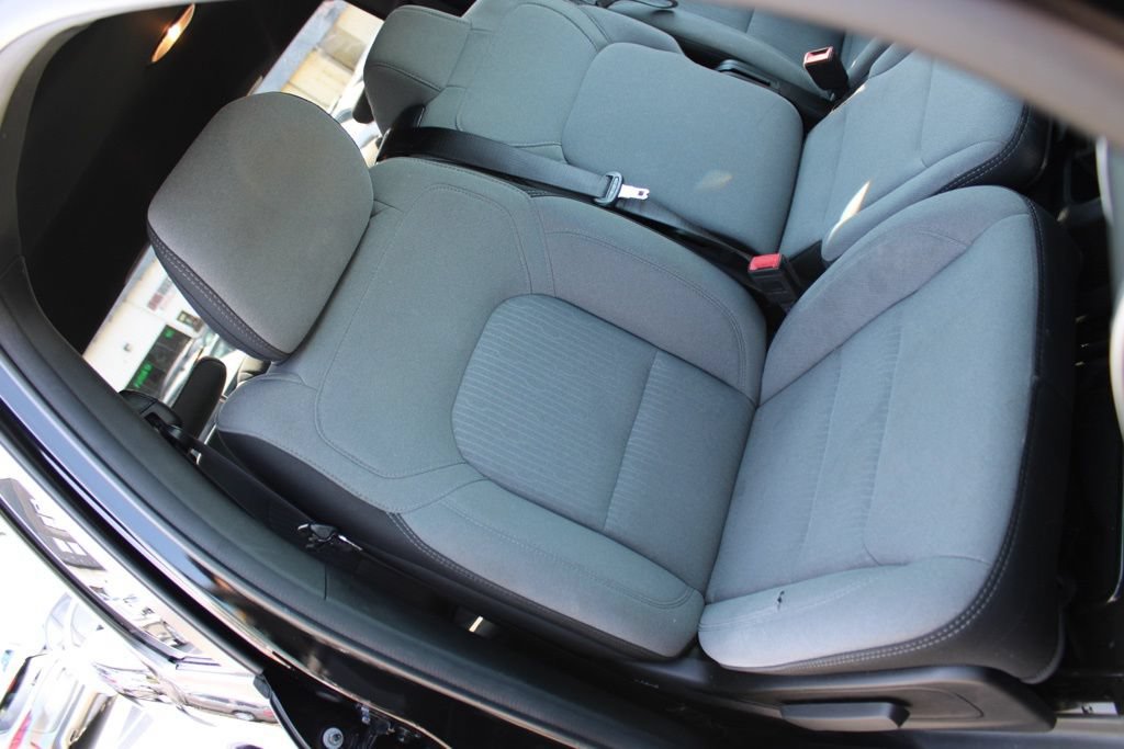 Used 2023 RAM 1500 Big Horn RWD image 17