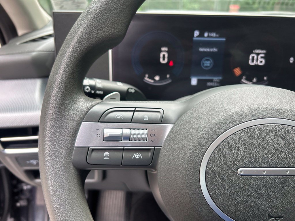 Used 2025 Hyundai Sonata SEL FWD image 22