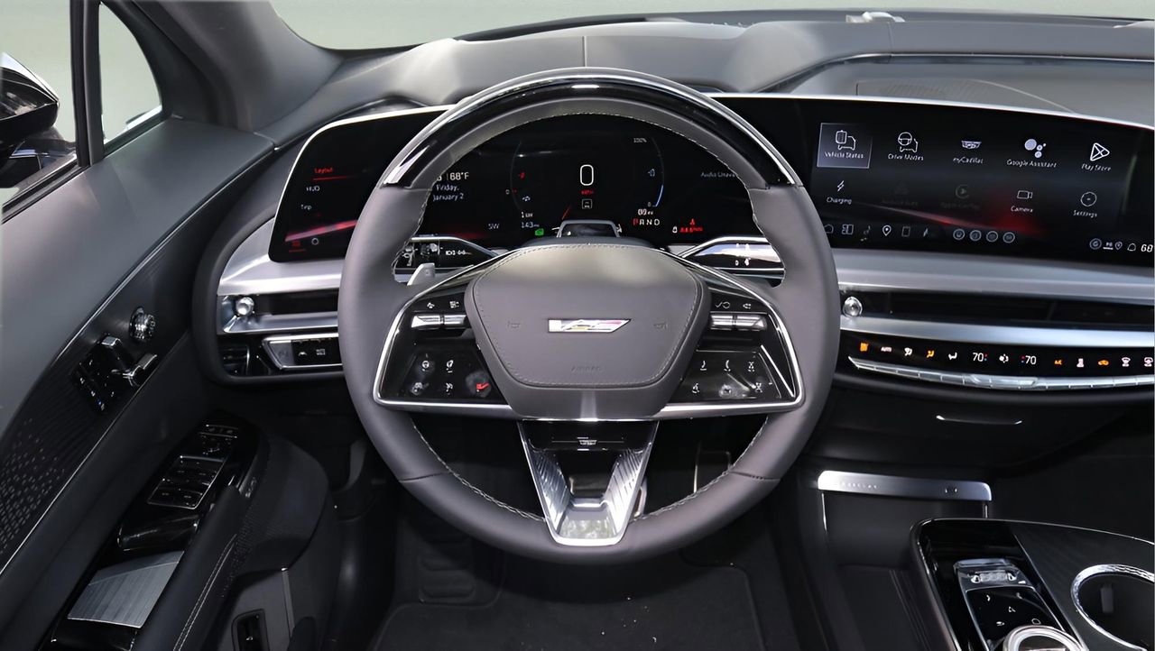 New 2026 Cadillac Lyriq V image 15