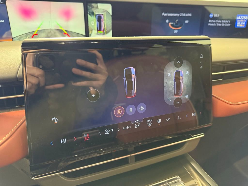 New 2024 Lincoln Nautilus Black Label w/ Jet Appearance Package (87T) image 27