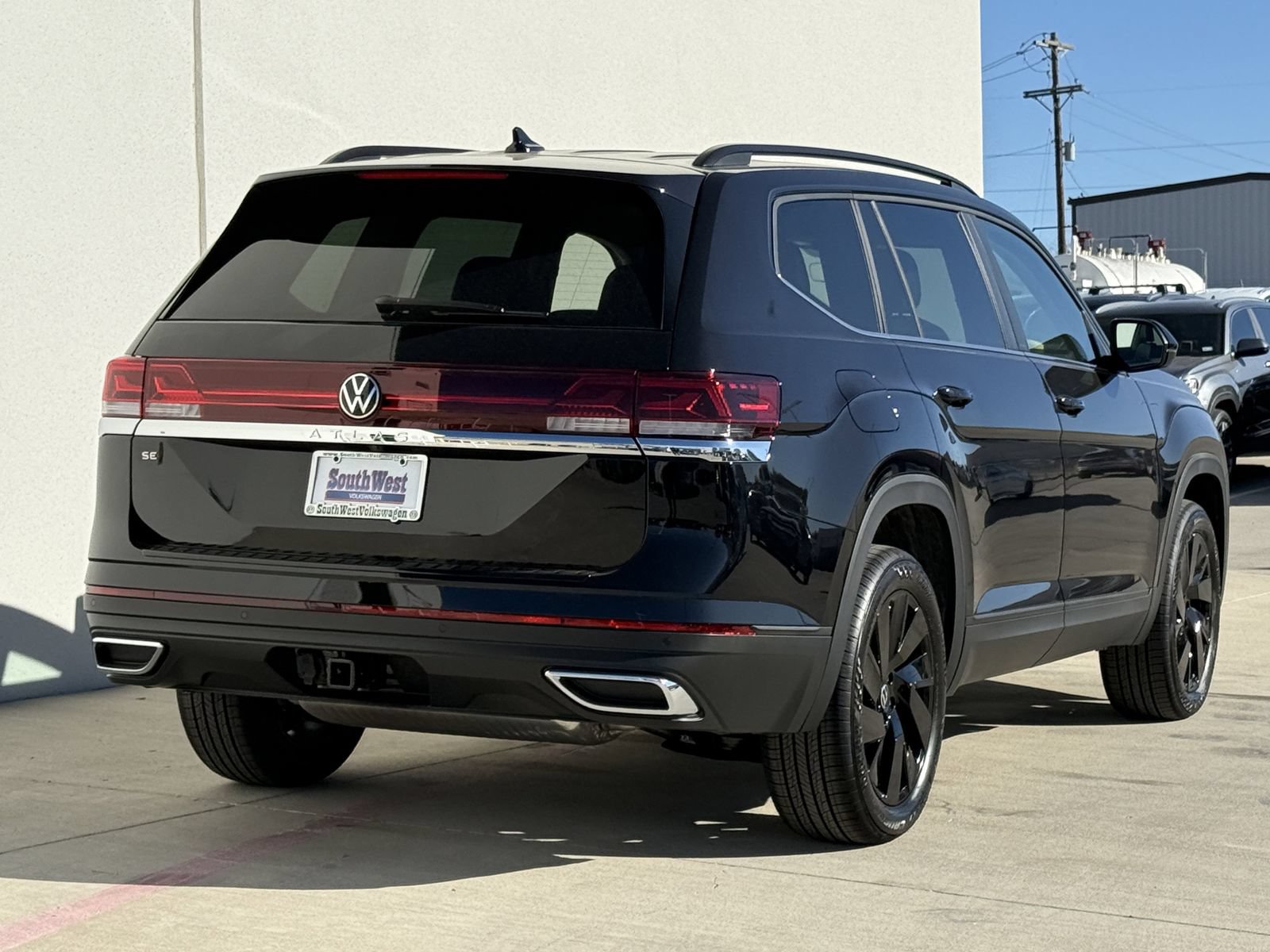 New 2026 Volkswagen Atlas SE FWD image 4