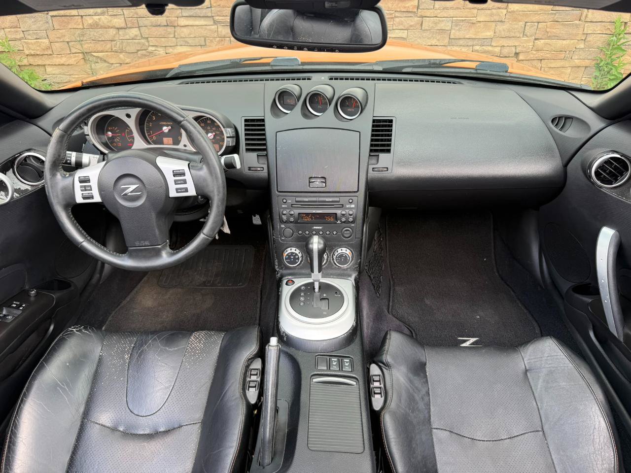 Used 2007 Nissan 350Z Touring RWD image 18