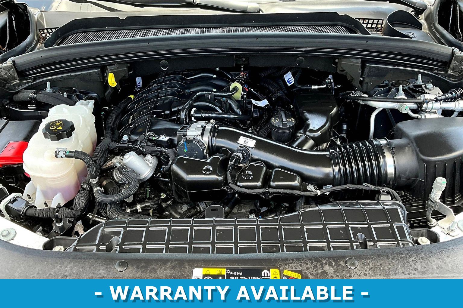Used 2025 Jeep Grand Cherokee Limited AWD/4WD image 30