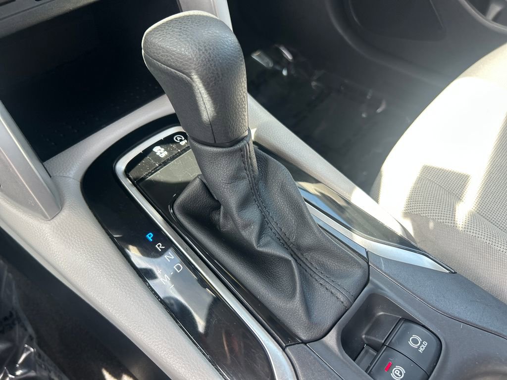 Certified 2025 Toyota Corolla Cross L FWD image 16