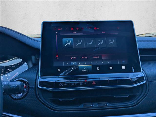 New 2026 Jeep Compass Latitude image 11