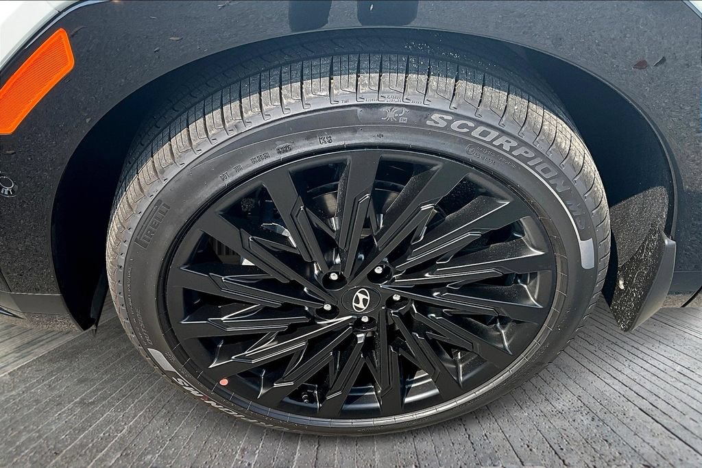 New 2026 Hyundai Santa Fe Calligraphy AWD/4WD image 13