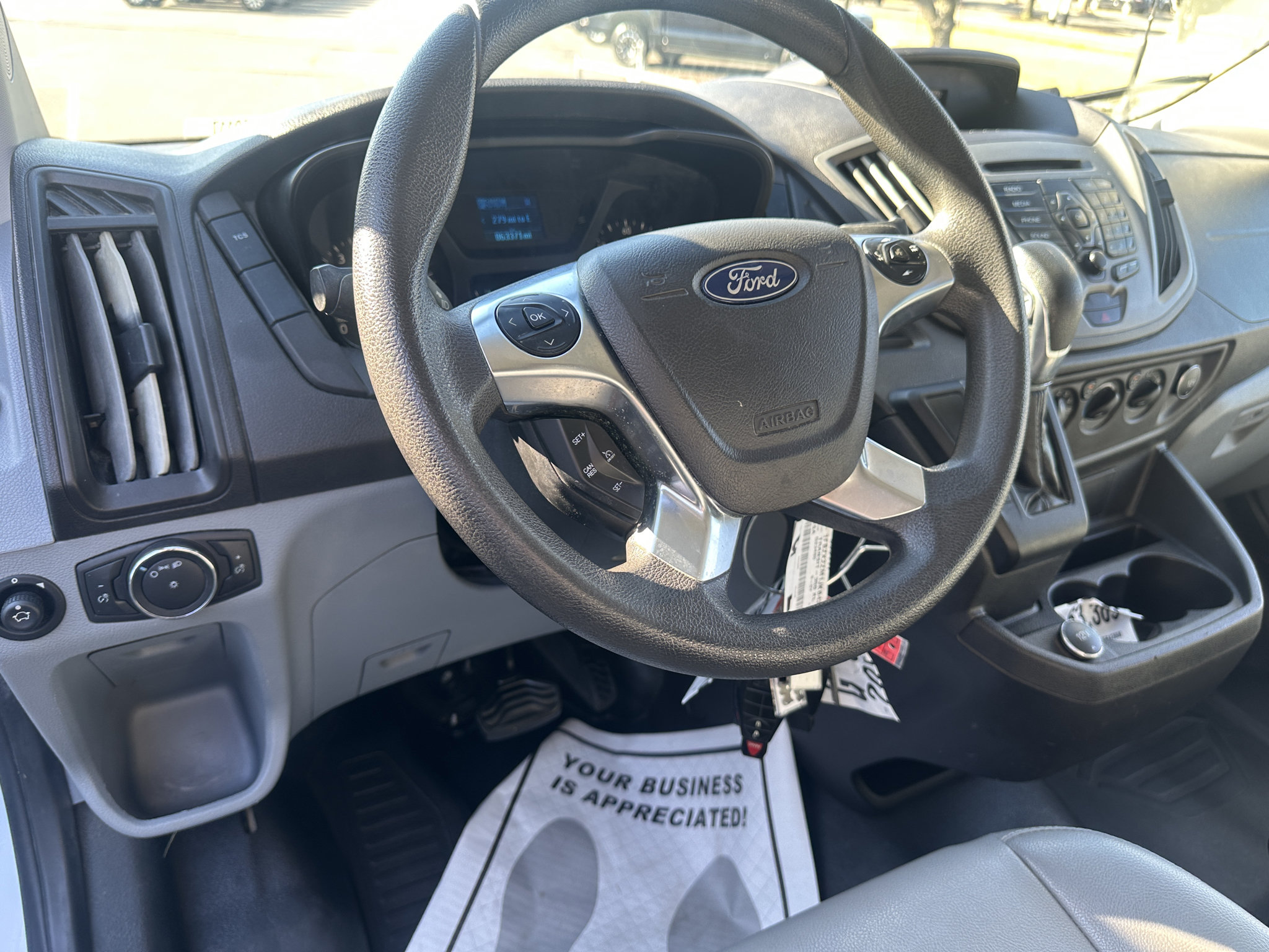 Used 2018 Ford Transit 350 XL RWD image 22