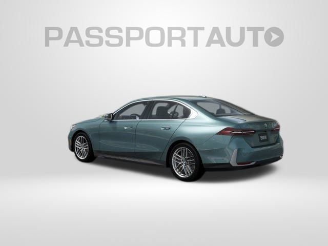 Used 2025 BMW 530i xDrive w/ Premium Package video 2