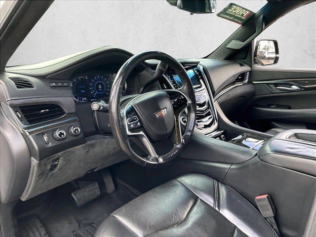 Certified 2018 Cadillac Escalade Platinum AWD/4WD image 14