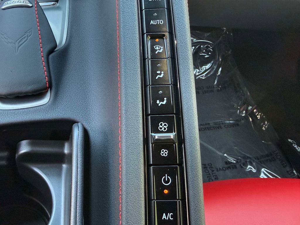 Used 2024 Chevrolet Corvette Stingray Coupe w/ 1LT RWD image 19