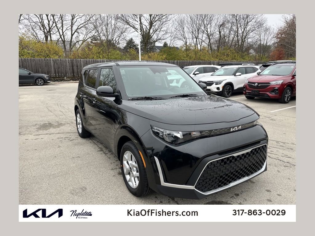 Used 2025 Kia Soul LX w/ LX Technology Package