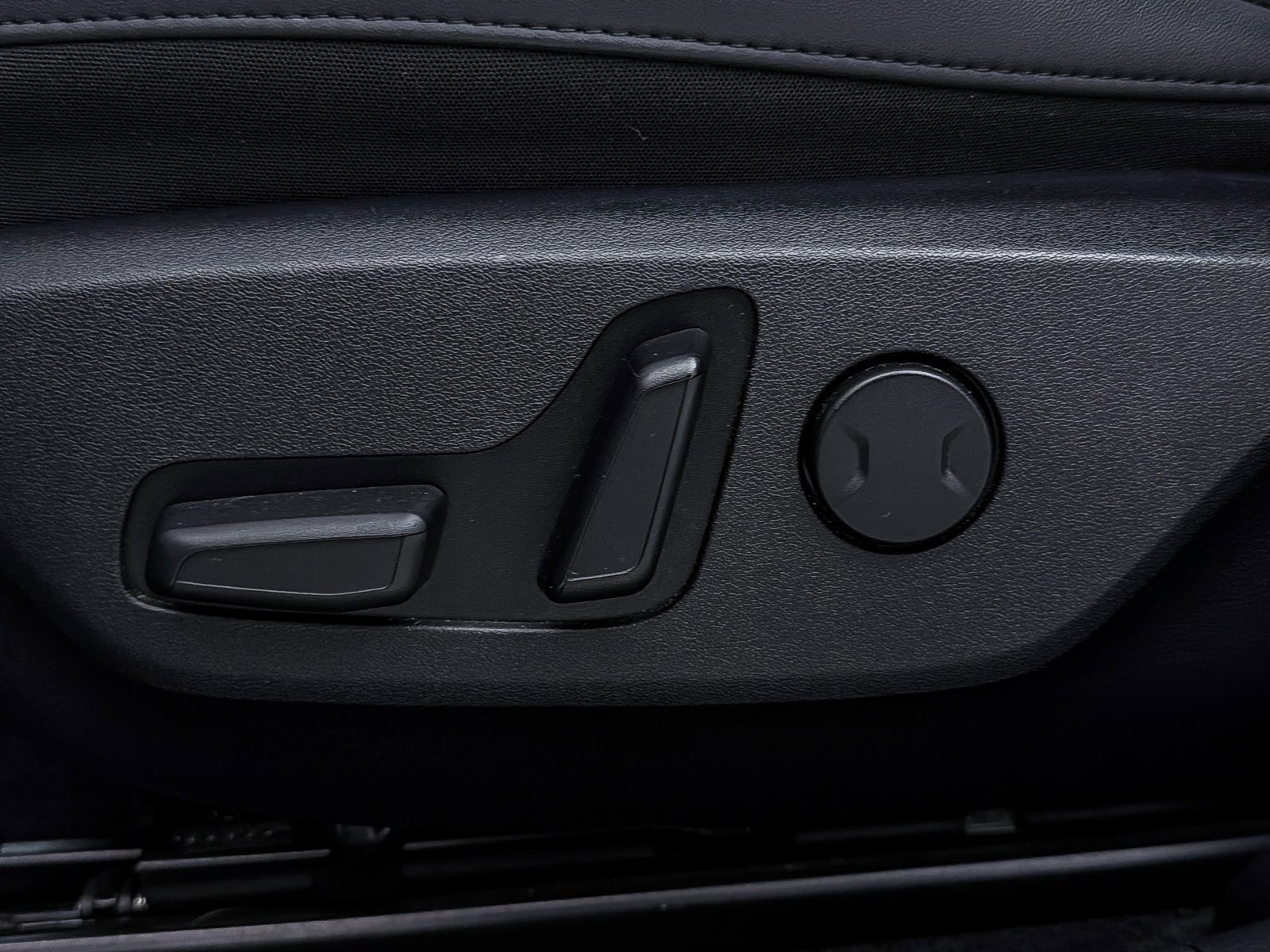 Used 2022 Kia EV6 Wind image 22