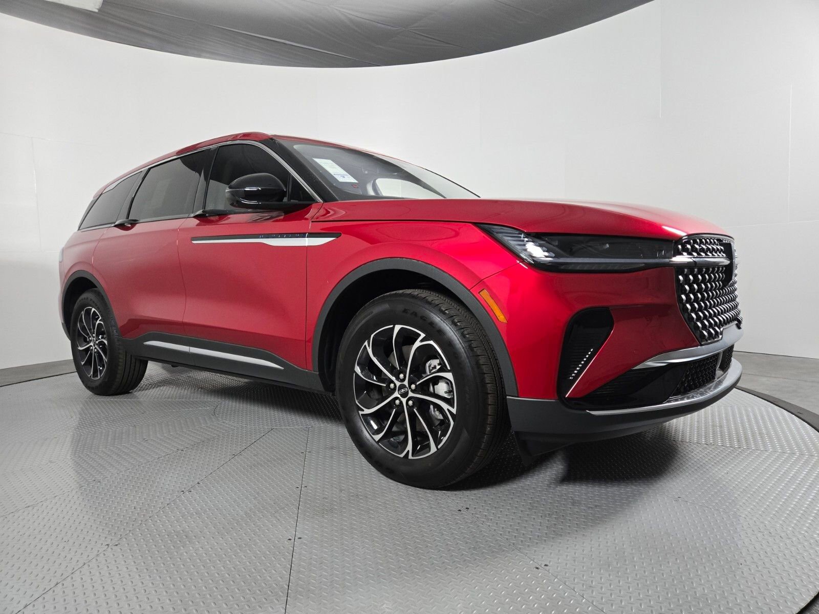 New 2026 Lincoln Nautilus Premier image 2