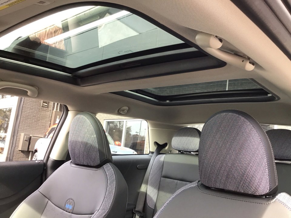 Certified 2025 MINI Cooper S image 21