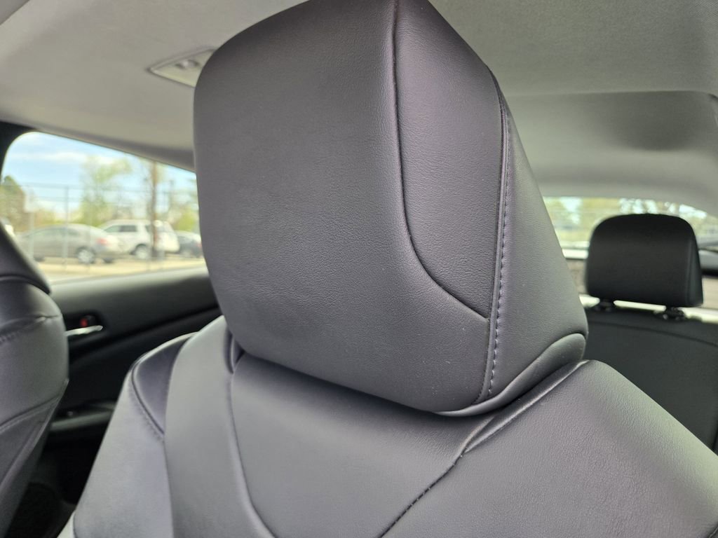 Used 2016 Toyota Prius Four w/ Advanced Technology Package image 16