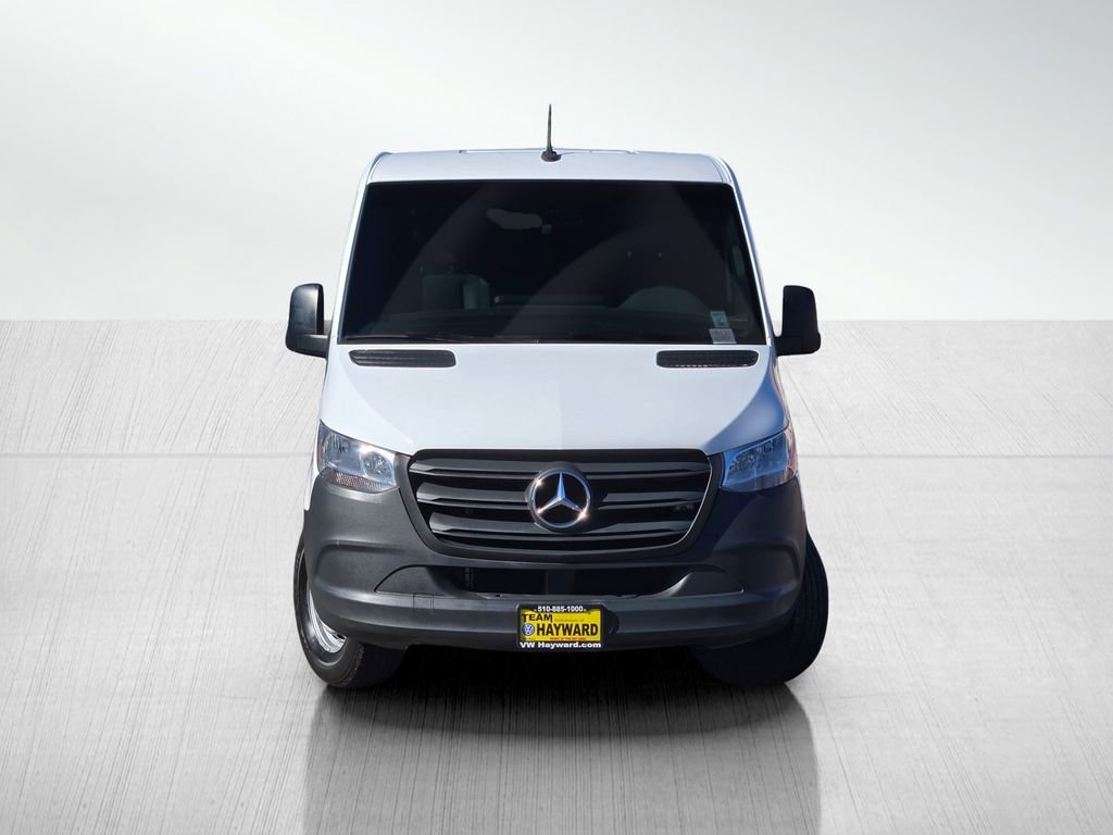 Used 2023 Mercedes-Benz Sprinter 144 Cargo image 2