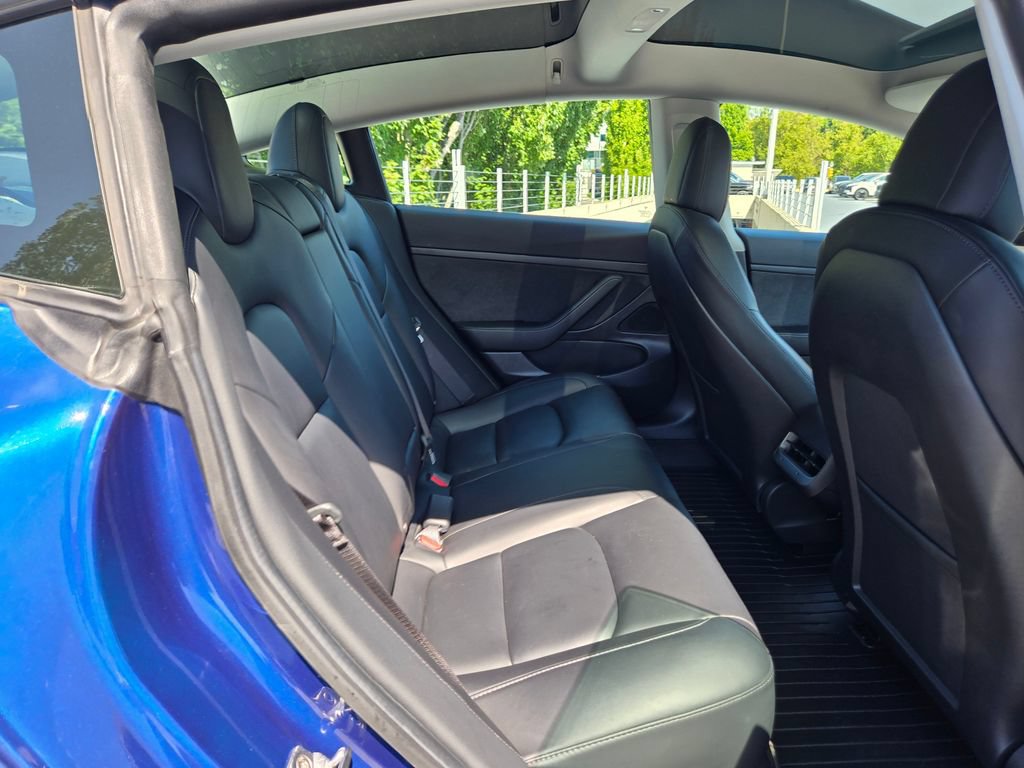 Used 2021 Tesla Model 3 Standard Range Plus RWD image 13