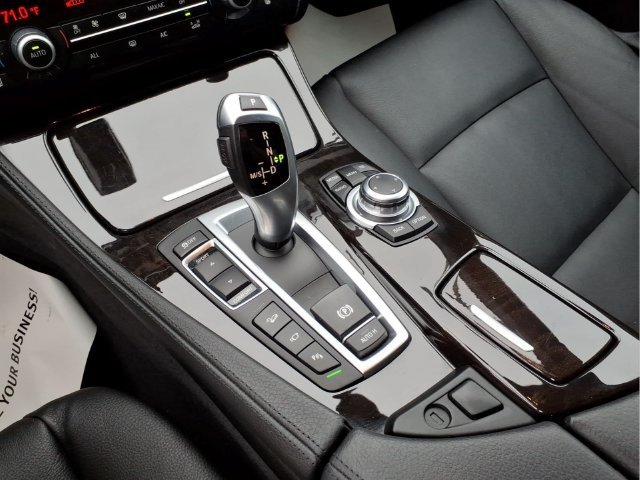 Used 2013 BMW 535i xDrive Sedan AWD/4WD image 28