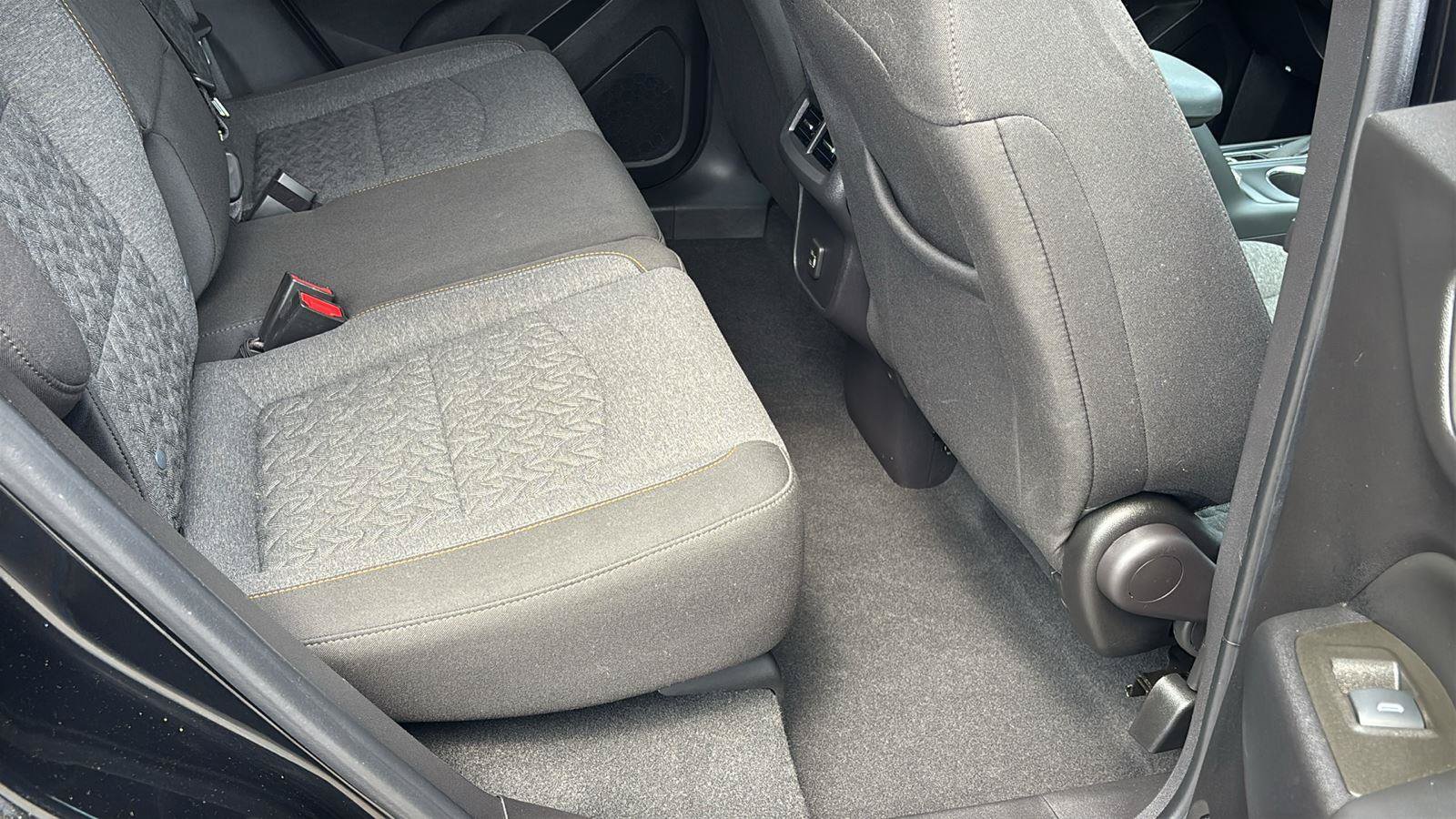 Certified 2023 Chevrolet Equinox LT FWD image 19