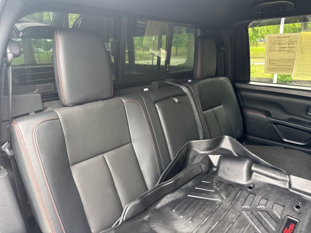 Used 2021 Nissan Titan PRO-4X w/ Pro-4x Convenience Package AWD/4WD image 32