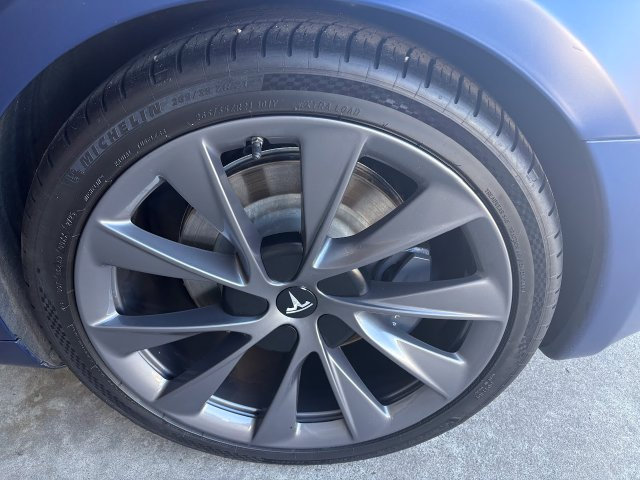 Used 2021 Tesla Model S Long Range Plus AWD/4WD image 7