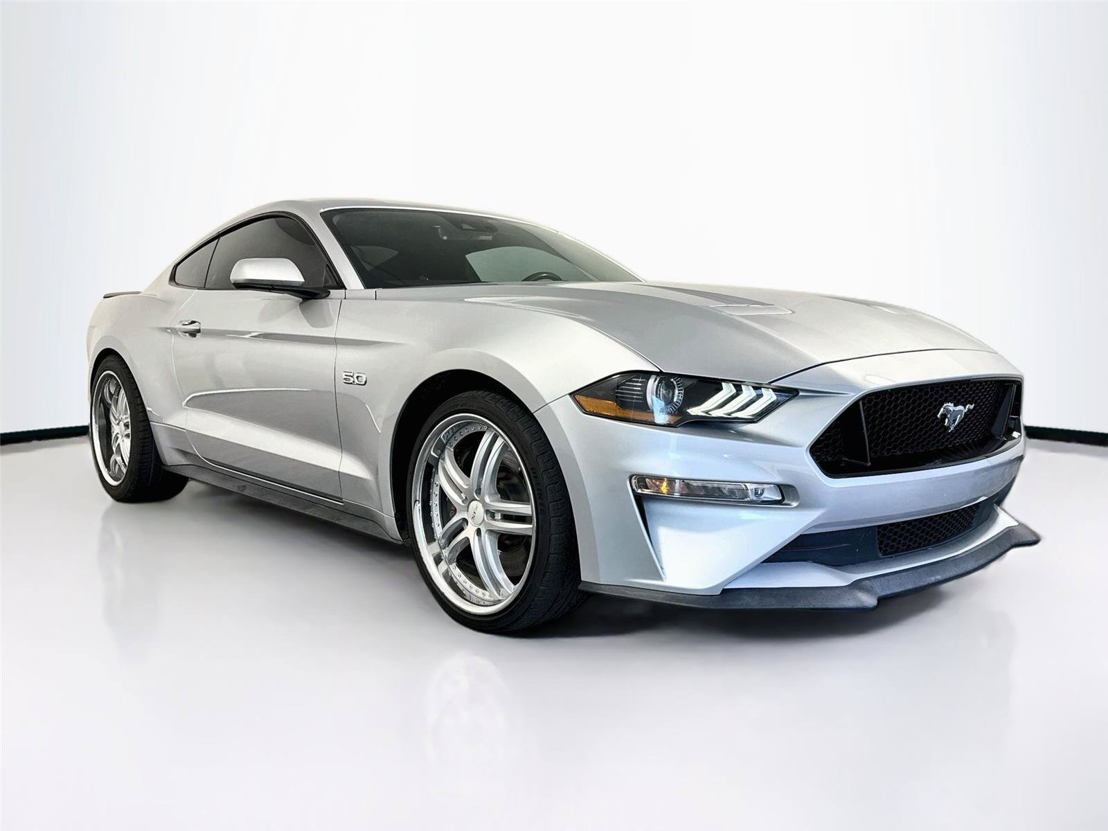 Used 2019 Ford Mustang GT w/ GT Performance Package RWD image 31