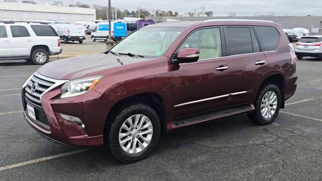 Used 2018 Lexus GX 460 Premium w/ Premium Package image 5