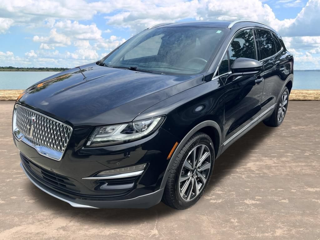 Used 2019 Lincoln MKC Reserve w/ MKC Technology Package FWD image 2