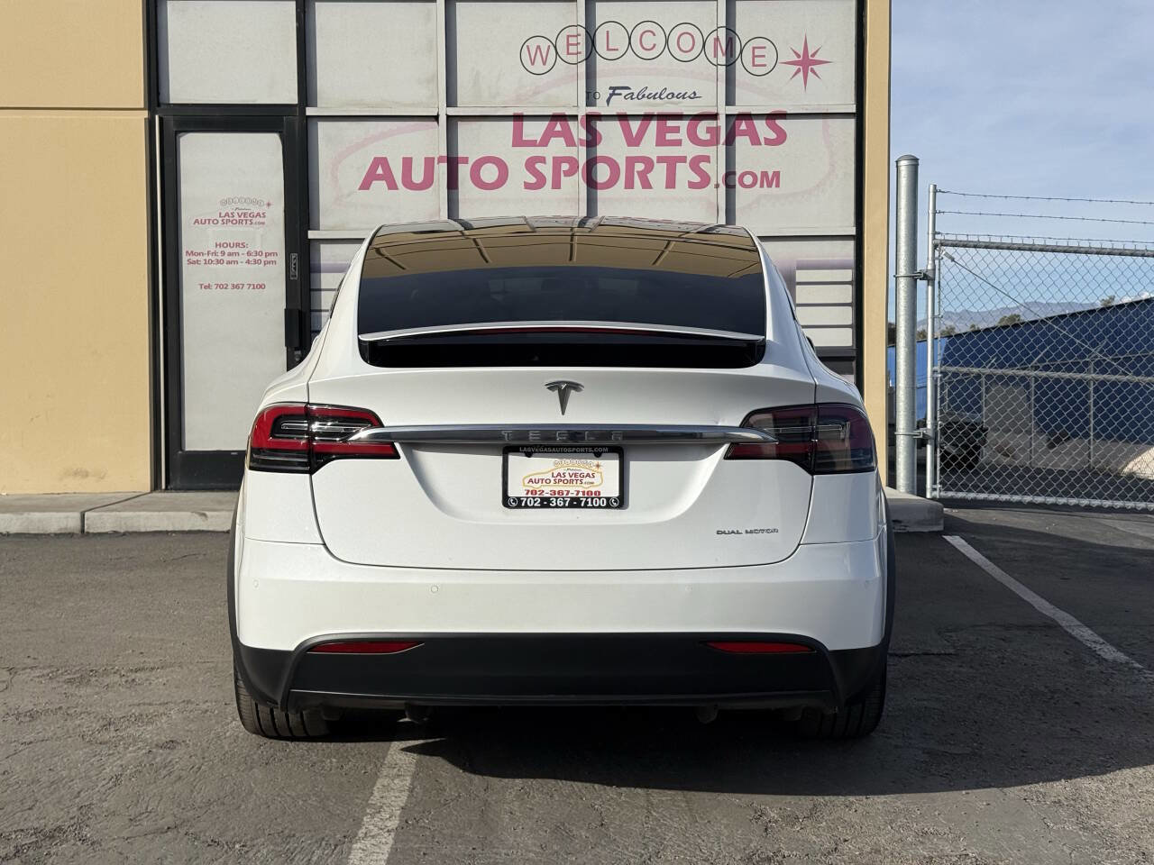 Used 2021 Tesla Model X Long Range image 10