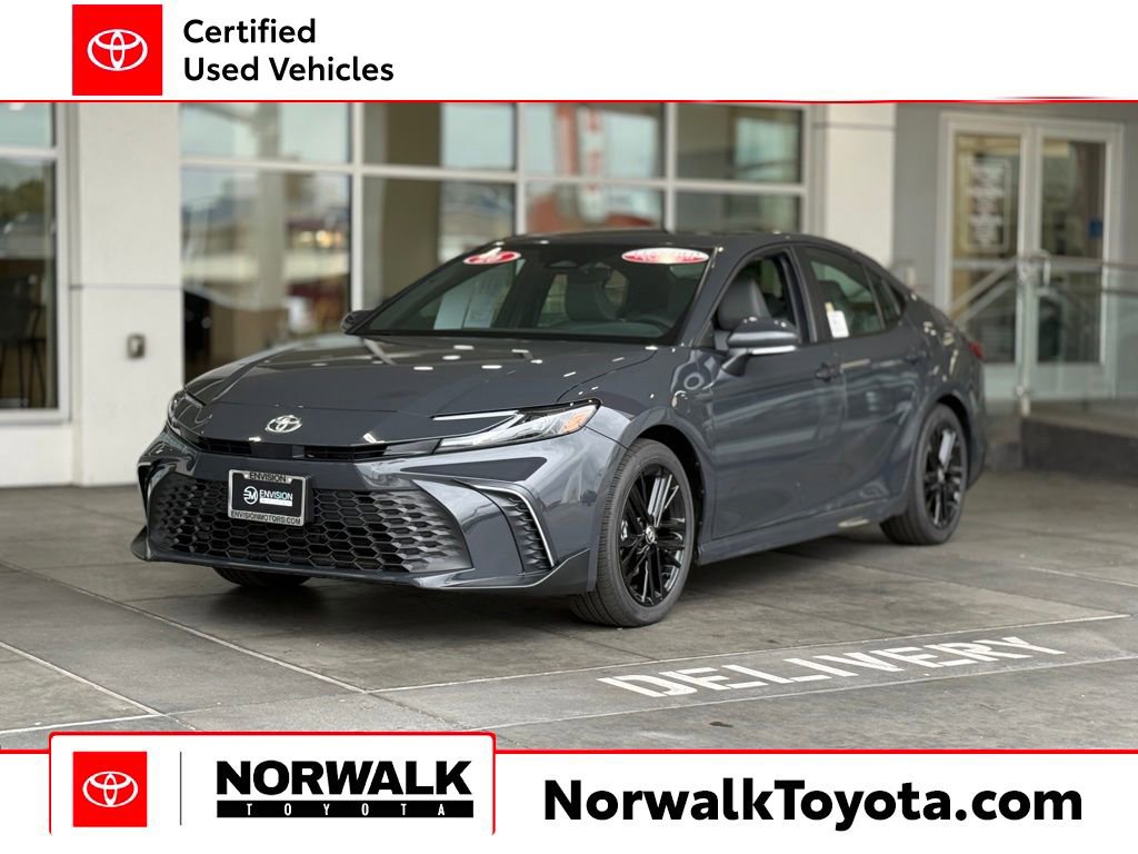 Certified 2026 Toyota Camry SE FWD image 1