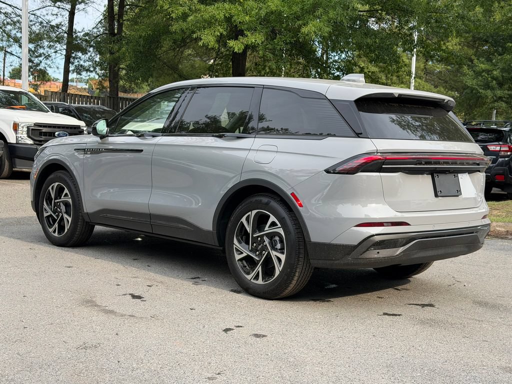 New 2026 Lincoln Nautilus Premier w/ Equipment Group 102A AWD/4WD image 5