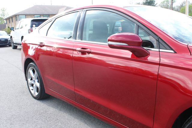 Used 2015 Ford Fusion SE FWD image 48