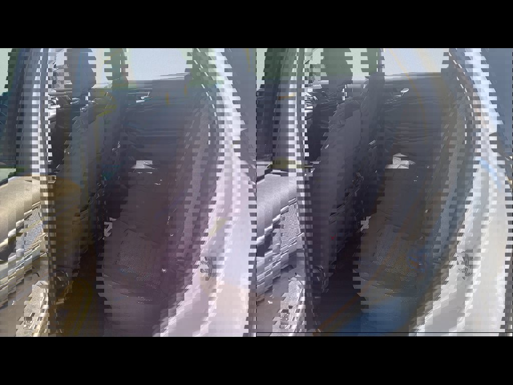 Used 2022 Ford Edge SE image 21