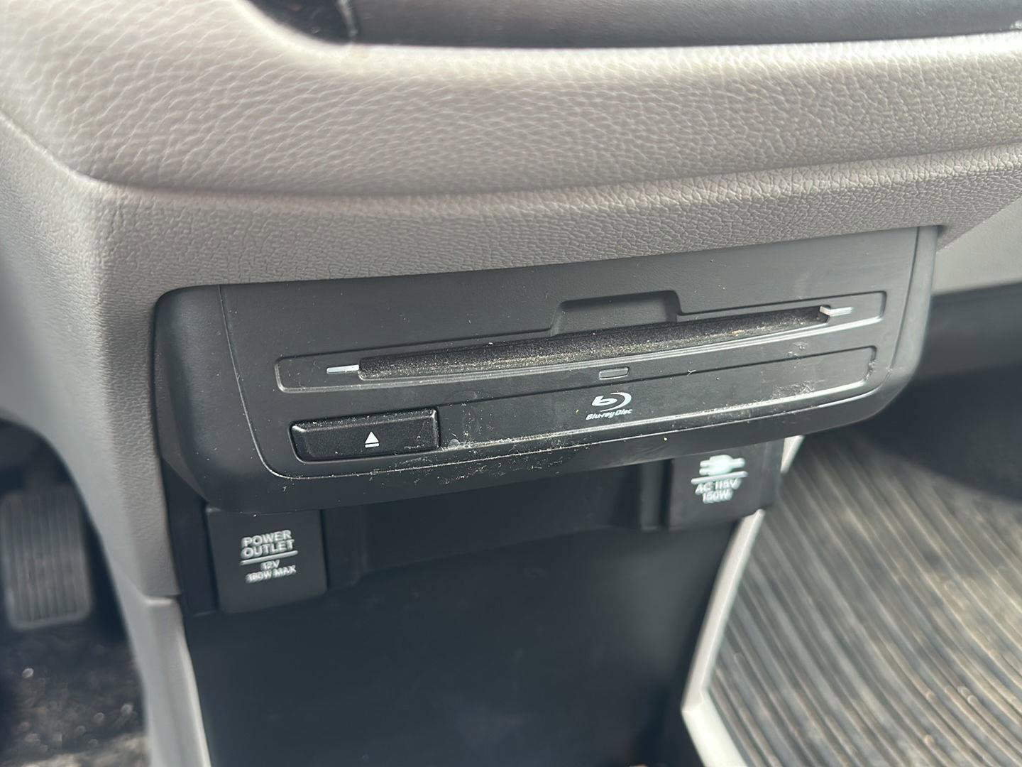 Used 2019 Honda Odyssey Elite image 24