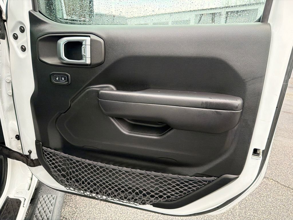 Used 2020 Jeep Gladiator Sport w/ Quick Order Package 24S image 14