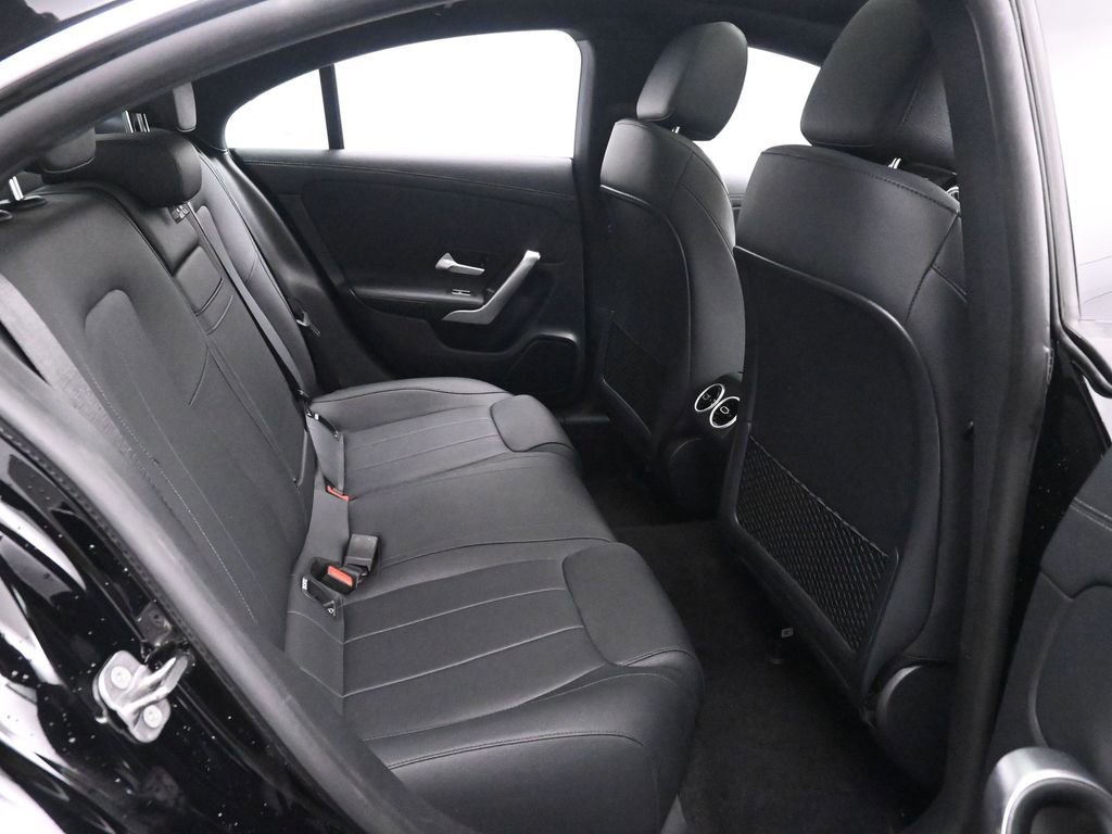 Used 2025 Mercedes-Benz CLA 250 4MATIC image 21