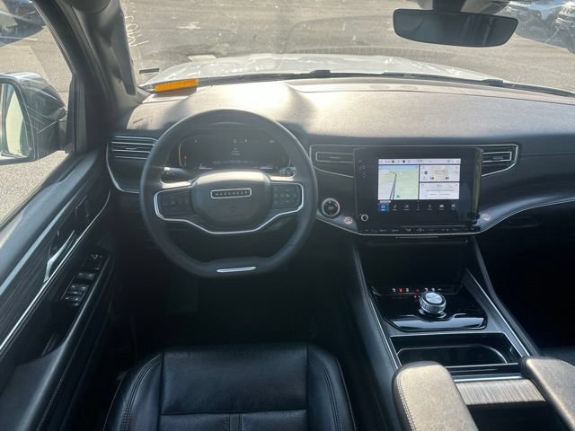 Used 2024 Jeep Wagoneer Series II w/ Flexible Seating Group RWD image 21