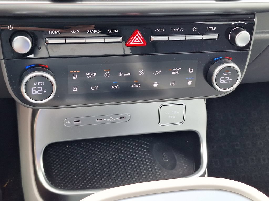 Certified 2026 Hyundai Ioniq 9 SEL AWD/4WD image 26