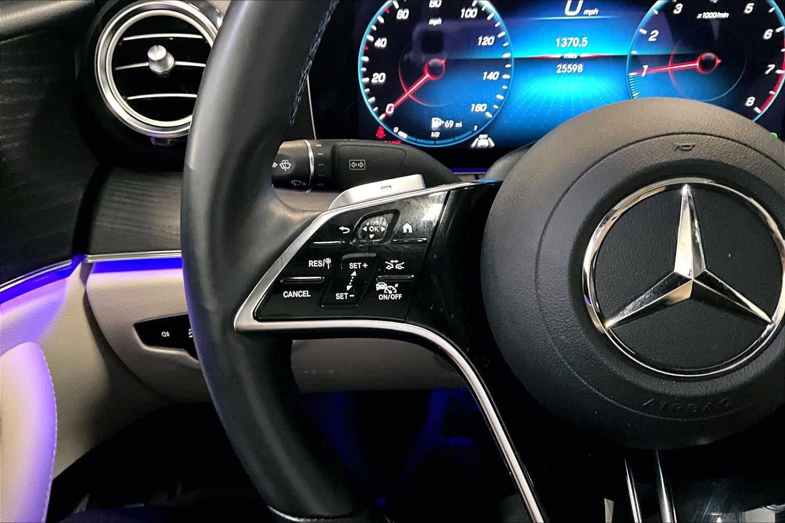 Used 2023 Mercedes-Benz E 350 4MATIC Sedan image 24