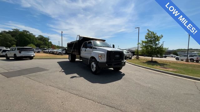 Used 2022 Ford F650 2WD Crew Cab Super Duty image 7